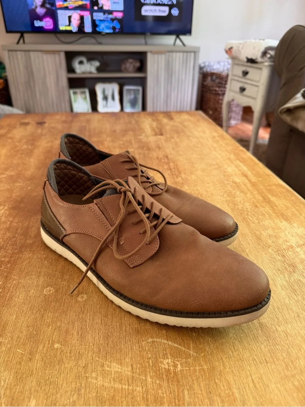 Dr. Scholl's Men's Tan Lace-Up  Oxfords